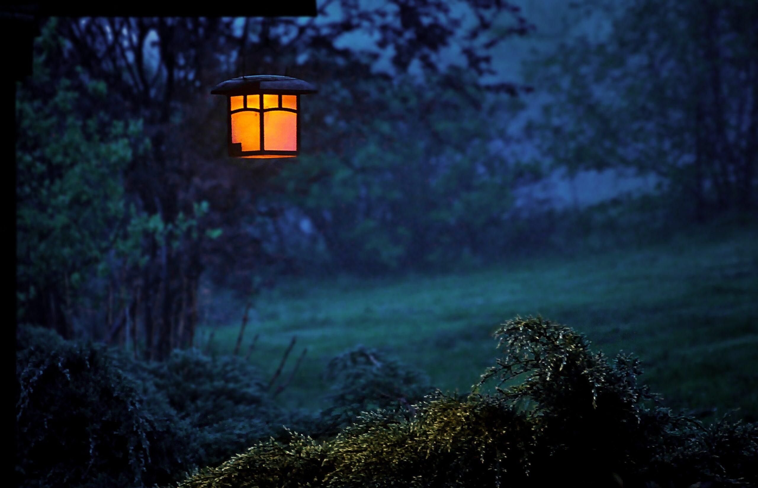 Outdoor windlicht in der nacht